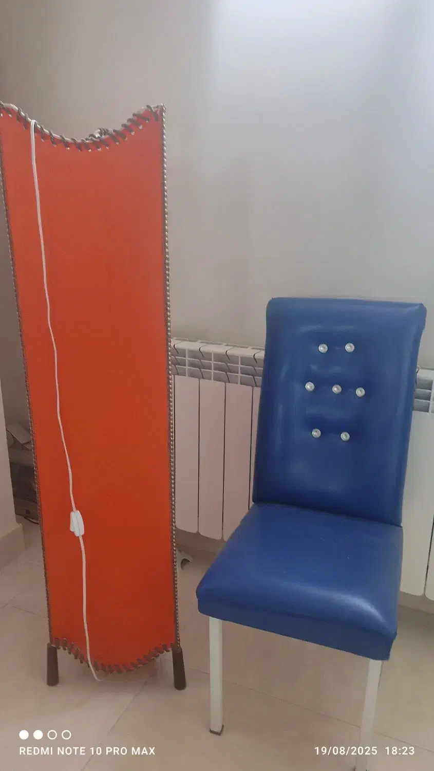 صندلی مسافرتی وصندلی آبی کودک وآباژورایستاده|صندلی و نیمکت|تبریز, |دیوار