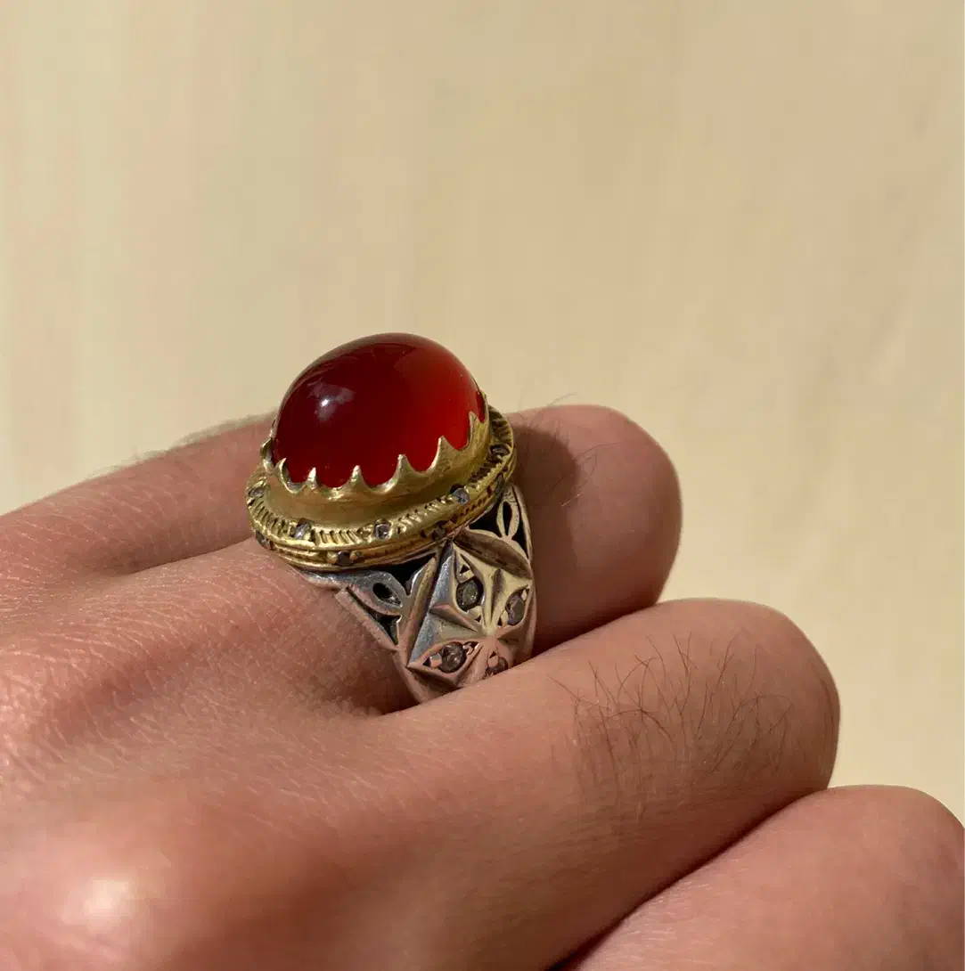 انگشتر عقیق مخارج کاری شده|کلکسیون اشیاء عتیقه|اردبیل, |دیوار