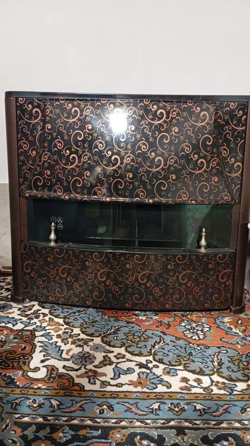 بخاری  یک سال کار کرده|بخاری، هیتر، شومینه|اردبیل, |دیوار