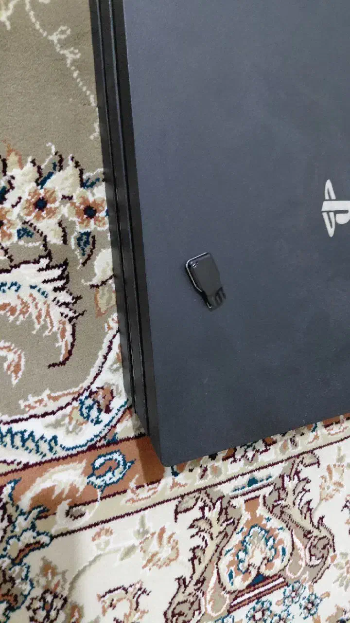 ps4 pro 1t|کنسول، بازی ویدئویی و آنلاین|نهاوند, |دیوار