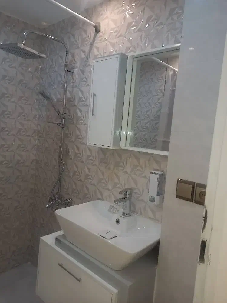 واحد ۷۵ متری ، همکف مناسب عروس و داماد.الهیه|اجارهٔ آپارتمان|کاشان, شهرک امیرالمومنین|دیوار