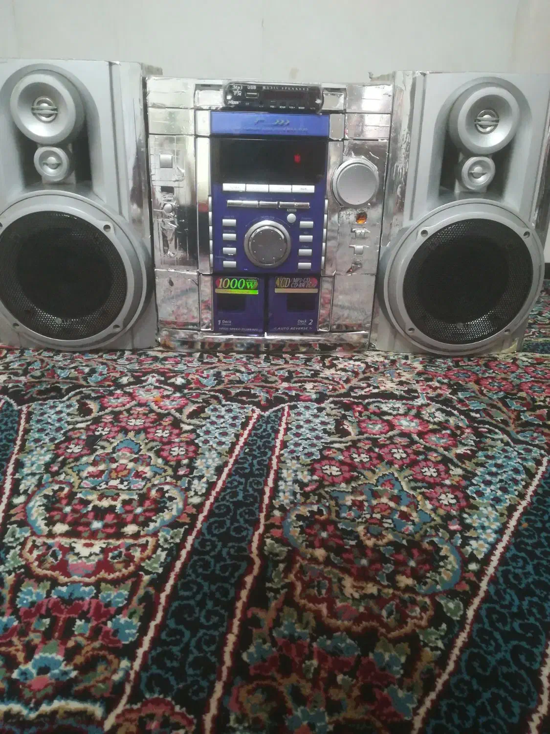 ظبط فلش خورمیموری یک میلون نهصد|سیستم صوتی خانگی|بافت, |دیوار