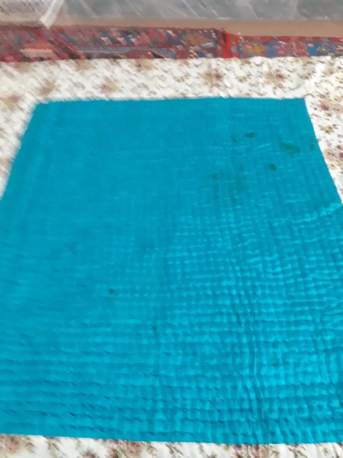 لحاف|رختخواب، بالش، پتو|نهاوند, |دیوار