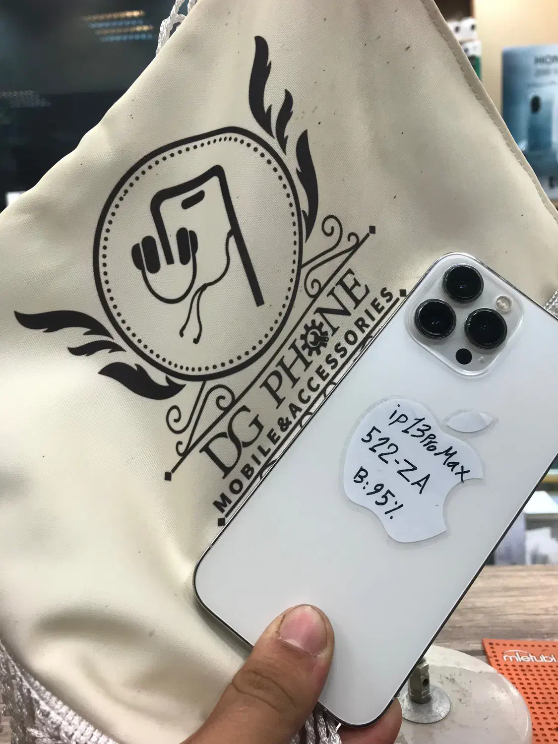 آیفون ۱۳ پرو مکس رنگ جذاب سفید با حافظه ۵۱۲|موبایل|تبریز, |دیوار