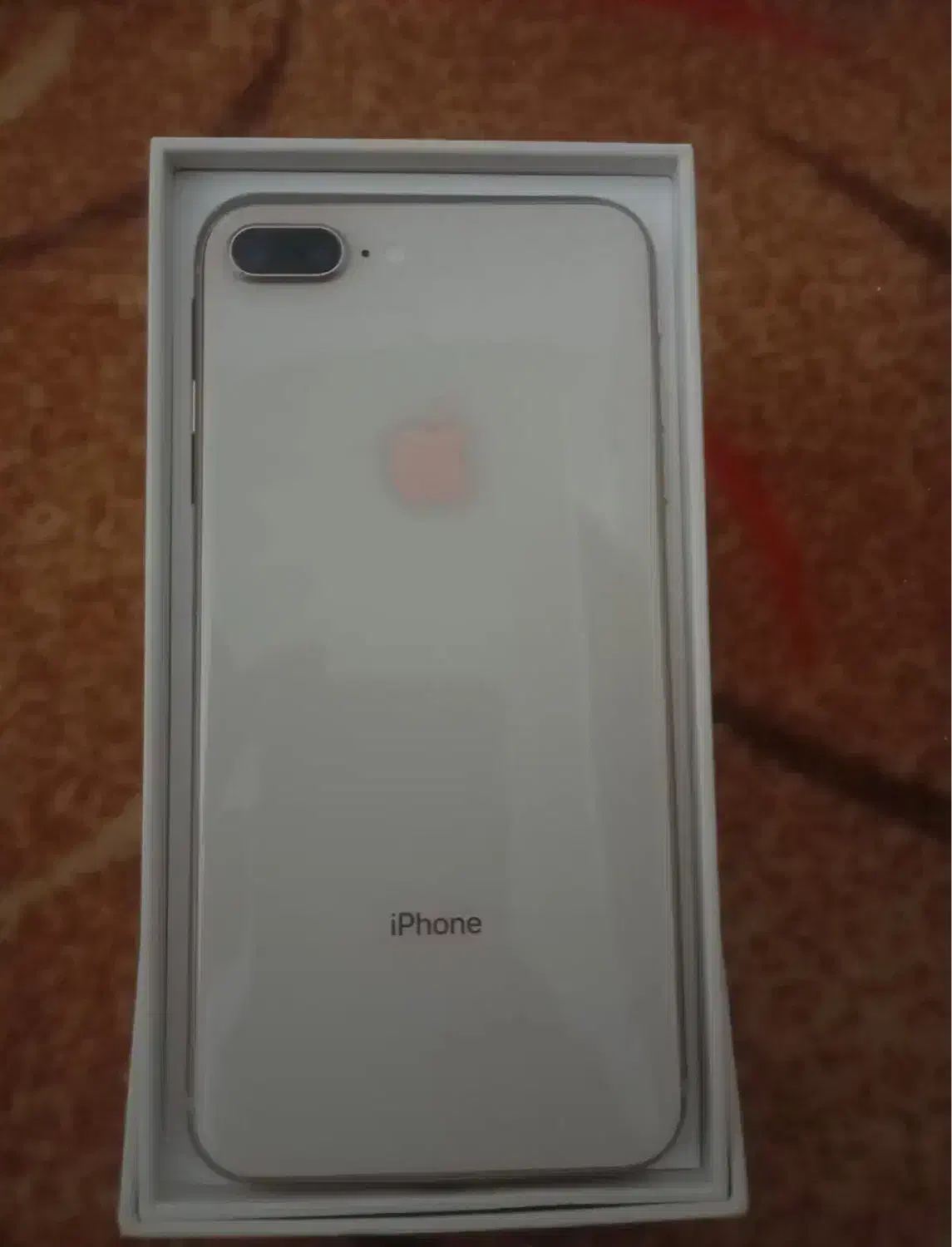 اپل 8پلاس|موبایل|یزد, |دیوار