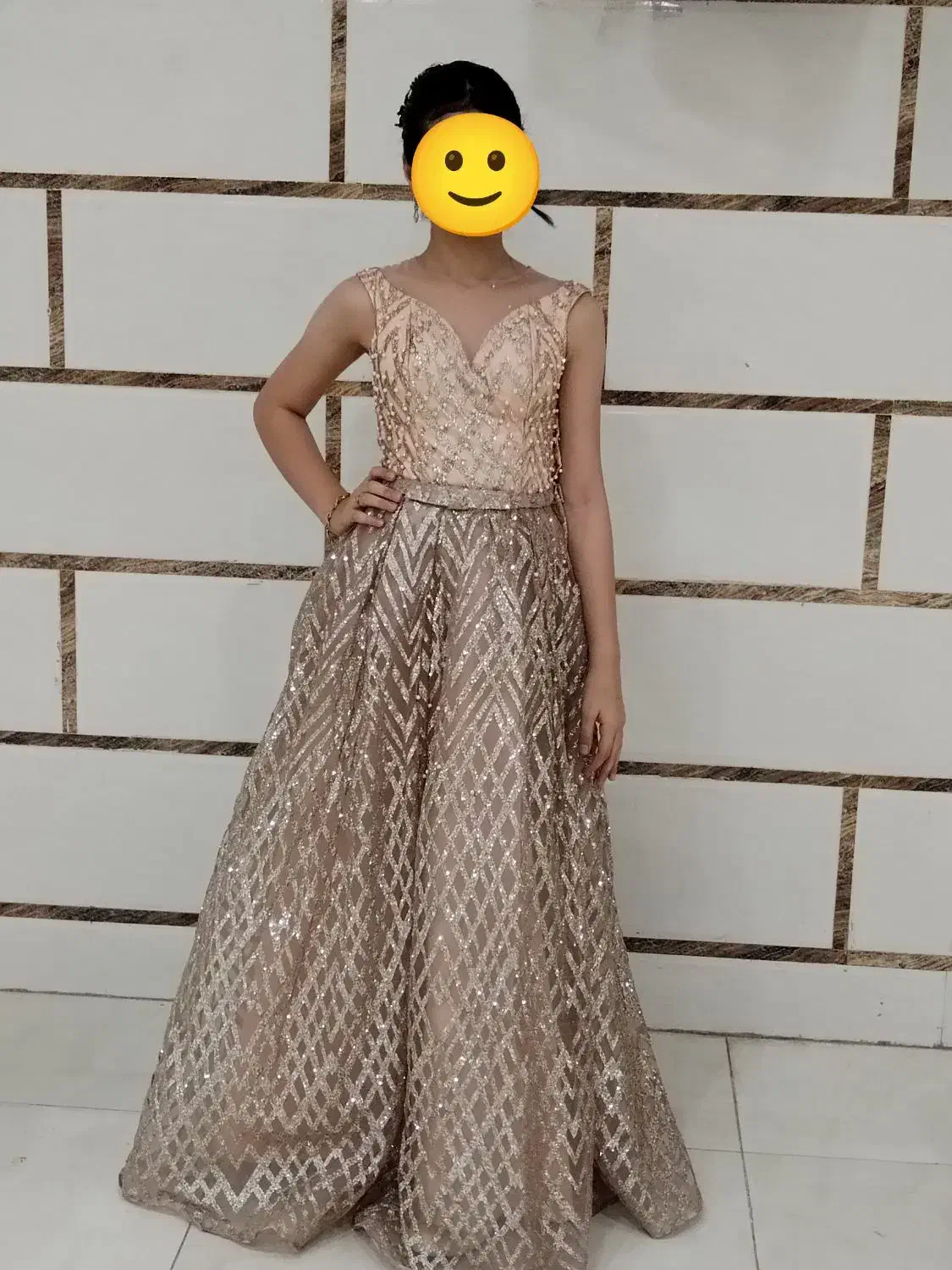 لباس مجلسی|لباس|اهواز, رسالت|دیوار