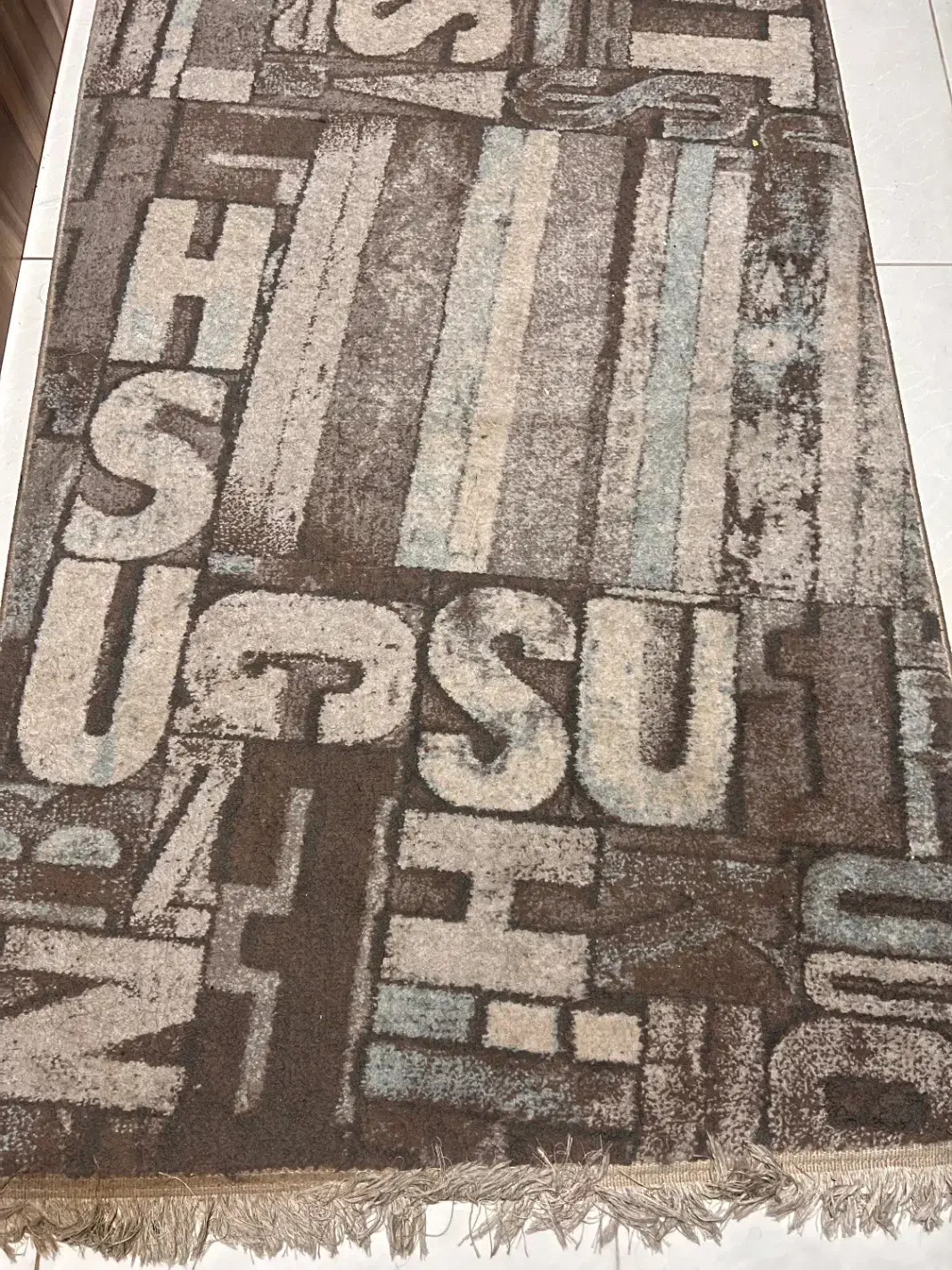 قالیچه اسپرت|فرش|رشت, معلم|دیوار