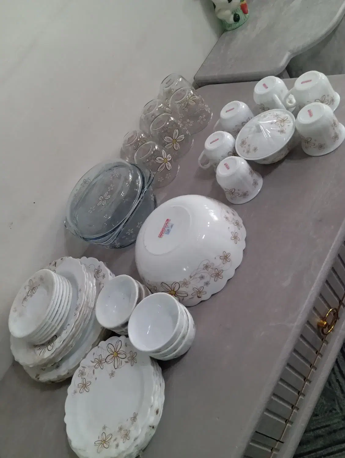 سرویس 6نفره آرکوپال|ظروف سرو و پذیرایی|باغ بهادران, |دیوار