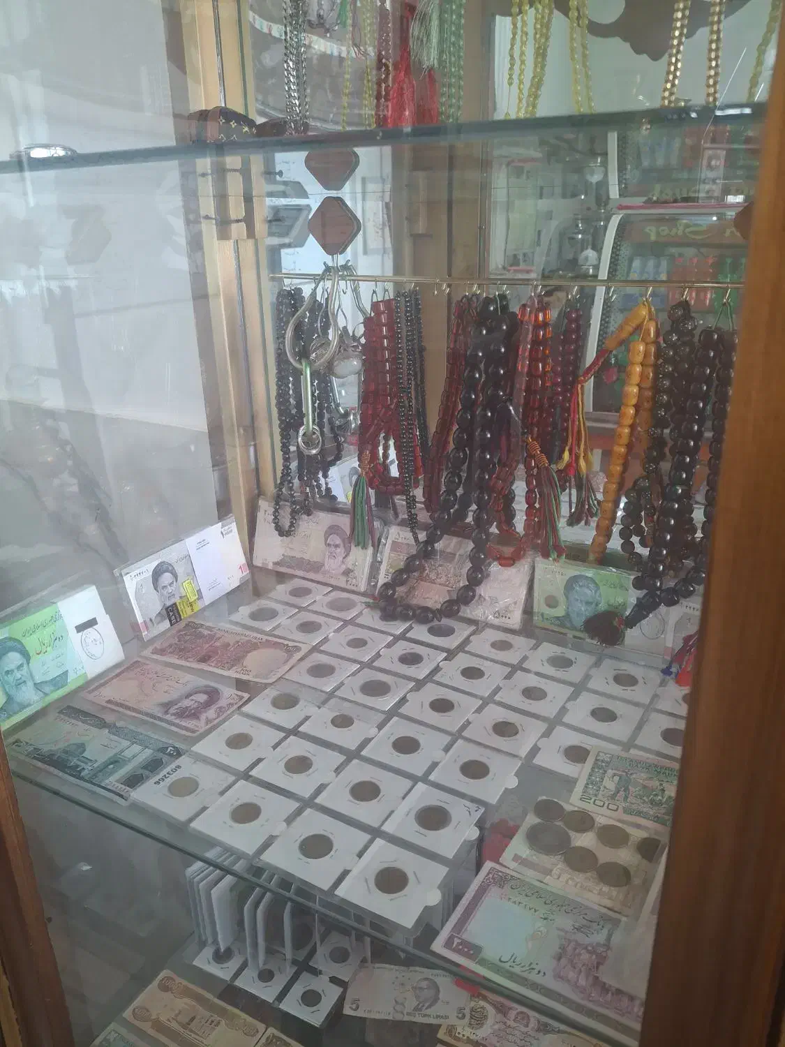 سفره خانه عهد عتیق|کلکسیون اشیاء عتیقه|اسفراین, |دیوار