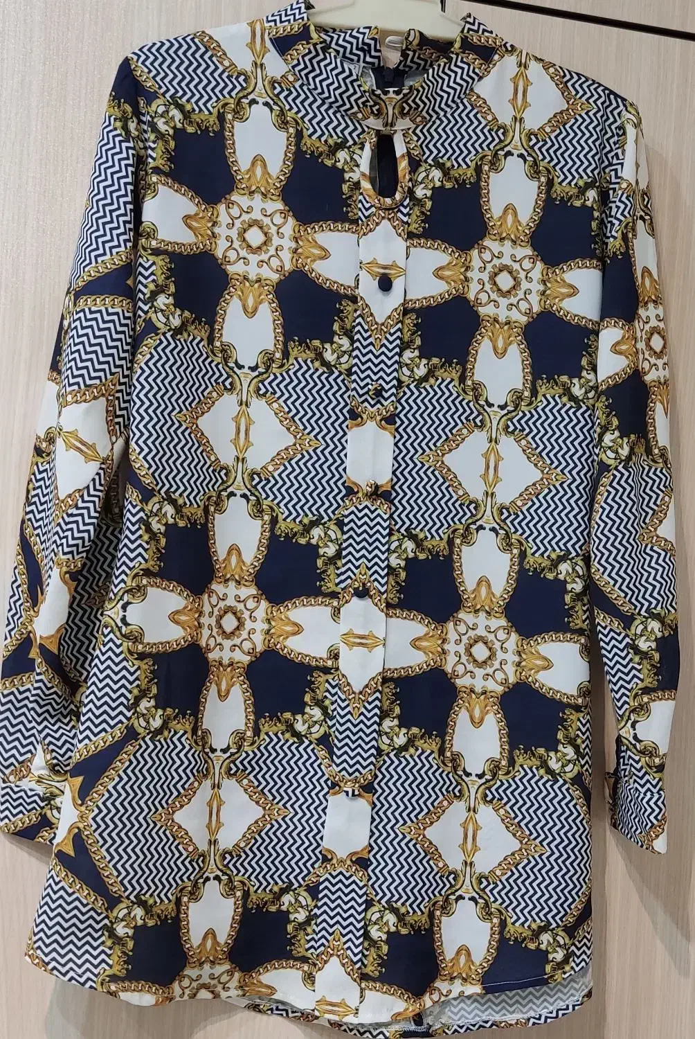 شومیز سرمهای سفید|لباس|اصفهان, گلزار|دیوار