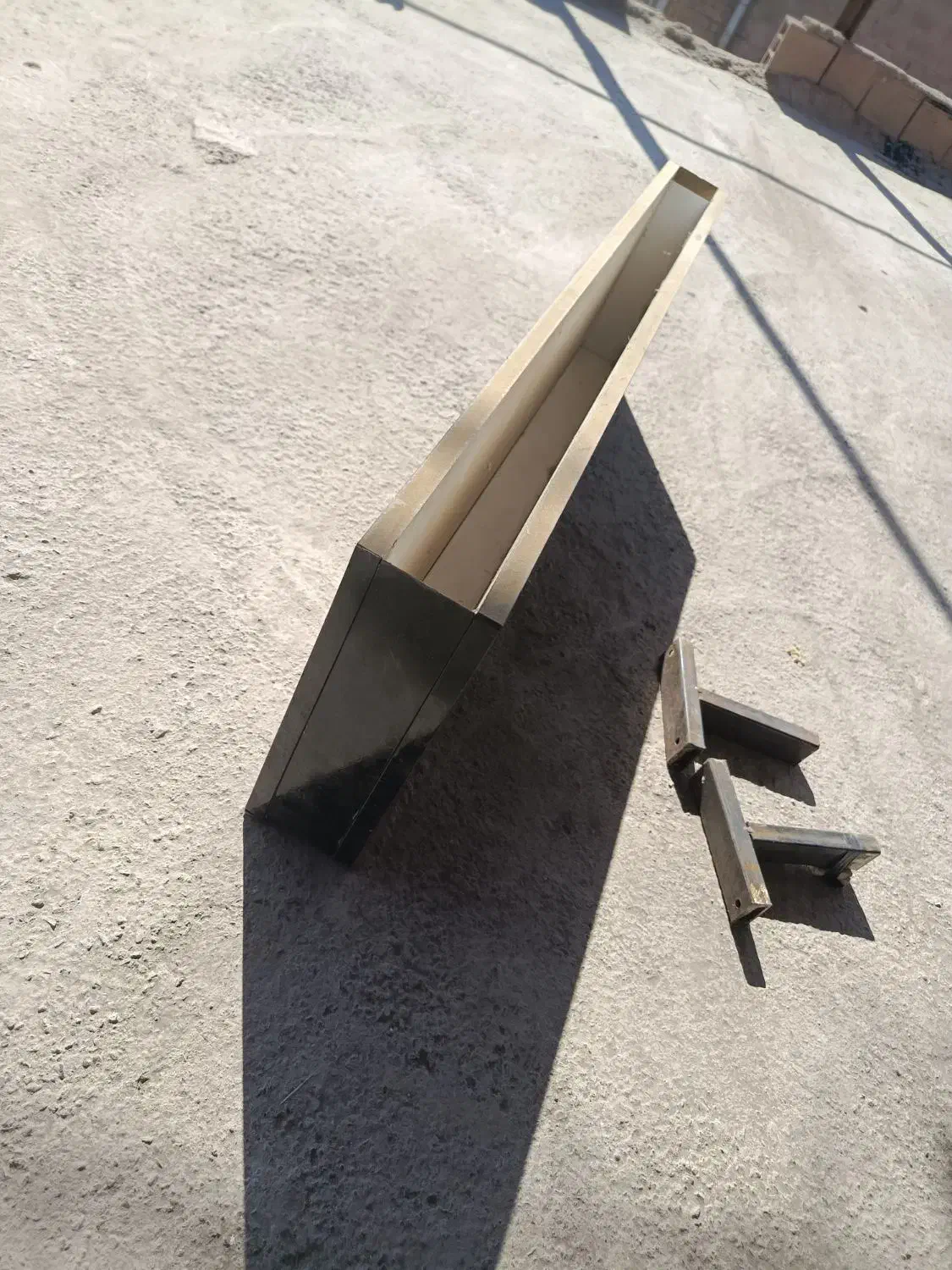 شلفی|کتابخانه، شلف، قفسه‌های دیواری|کرمان, |دیوار