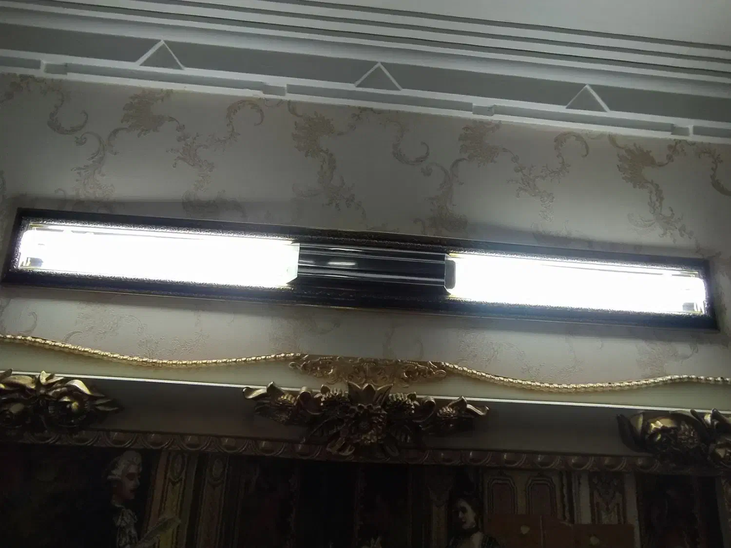 قاب و لامپ مهتابی|لامپ و چراغ|خمین, |دیوار