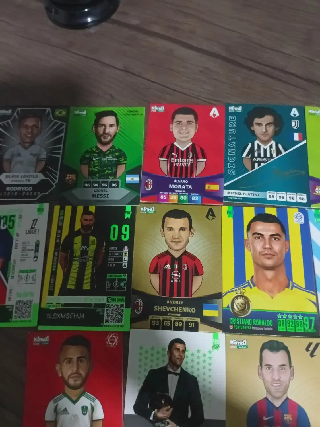 کارت کیمدی|کلکسیون و سرگرمی|اندیشه, اندیشه فاز ۴|دیوار