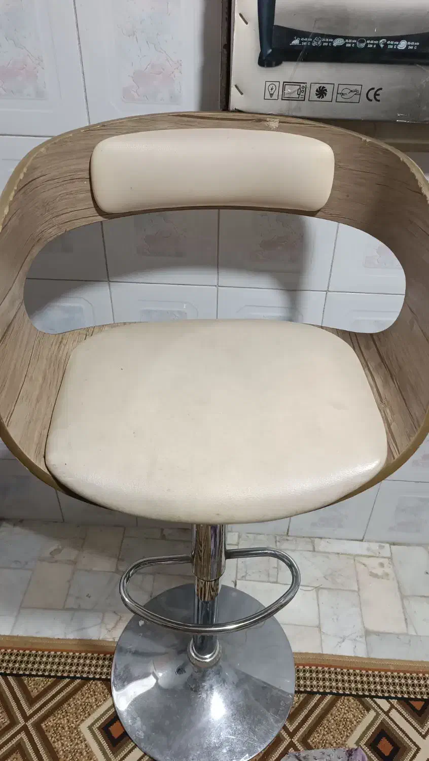 صندلی اپنی|صندلی و نیمکت|قم, آذر (نکویی)|دیوار