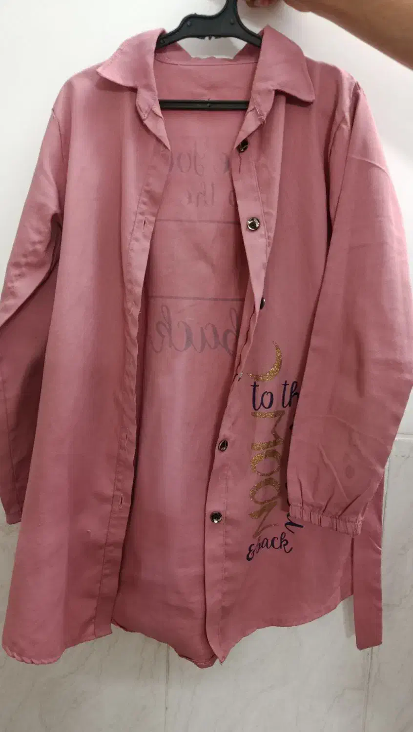 تعدادی لباس درحد نو به فروش می‌رسد|لباس|حمیدیا, |دیوار