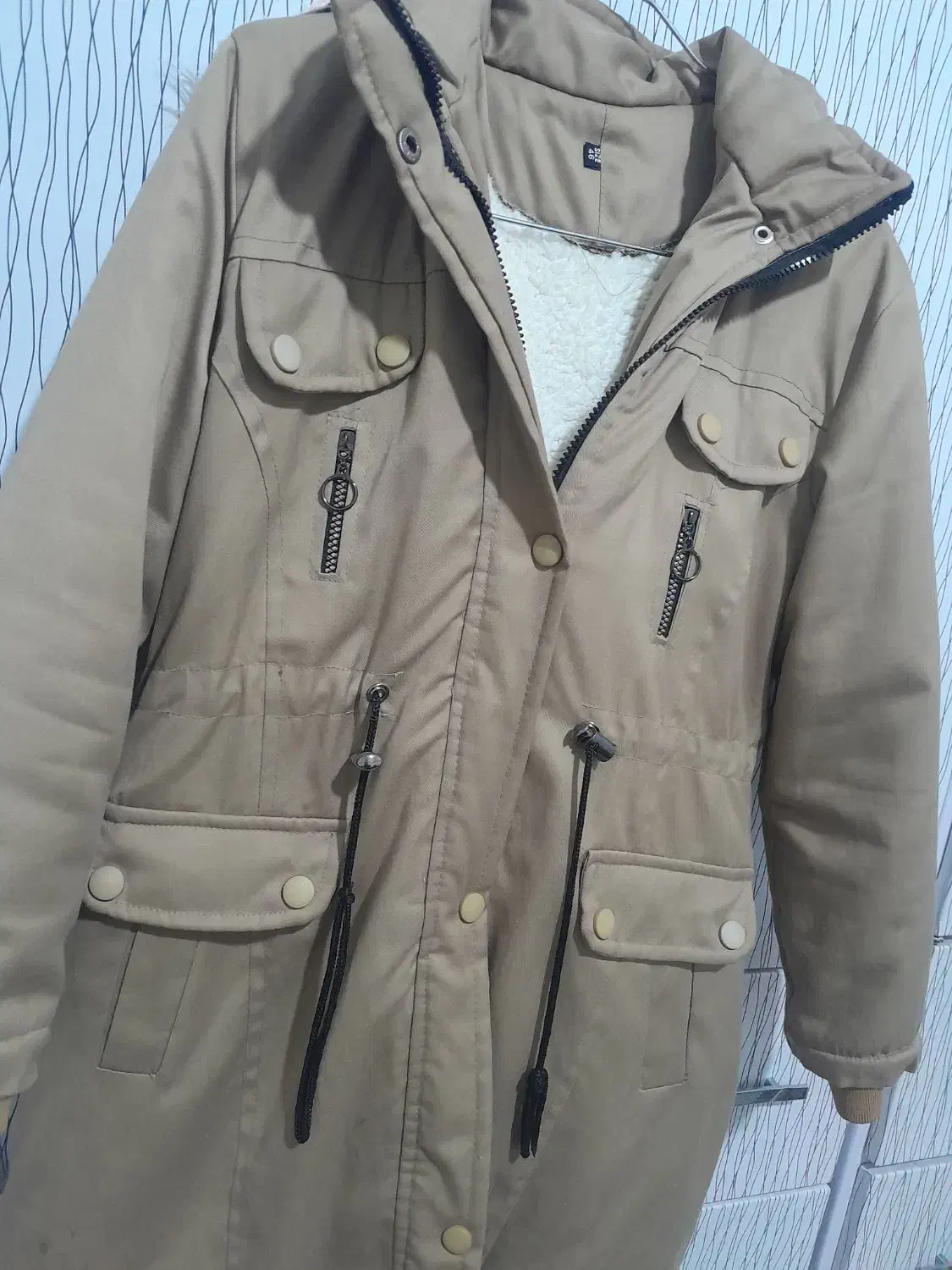 پالتو درحد نو|لباس|سرپل ذهاب, |دیوار