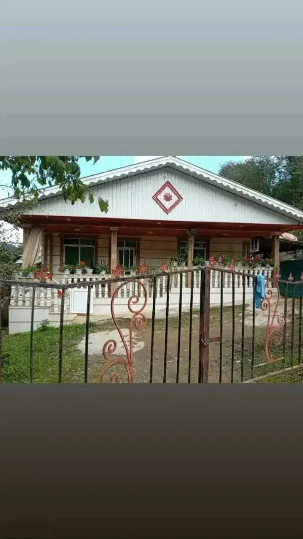 فروش خانه ویلایی با یک سوئیس مجزا|فروش خانه و ویلا|گوراب زرمیخ, |دیوار