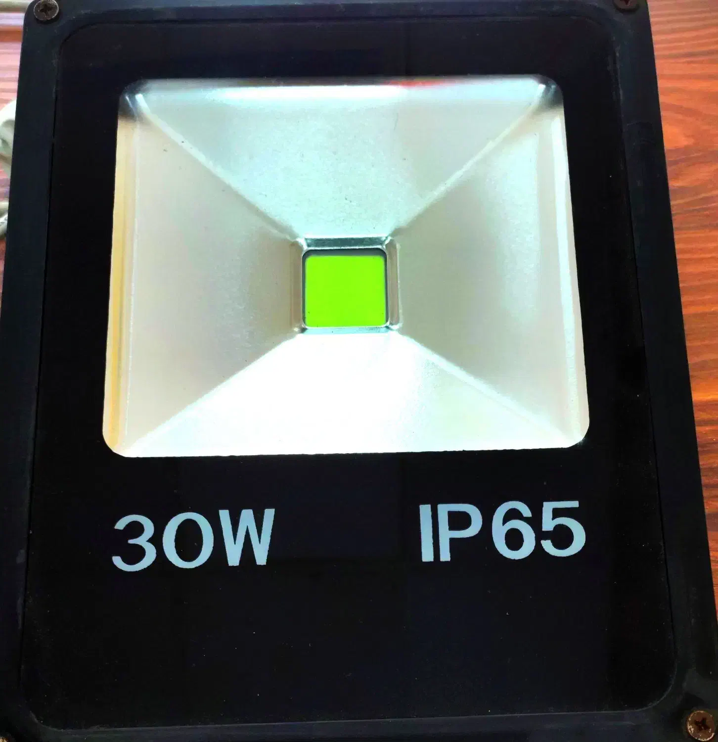 پرژکتور سبز مناسب مراسم فاطمیه|لامپ و چراغ|یزد, |دیوار