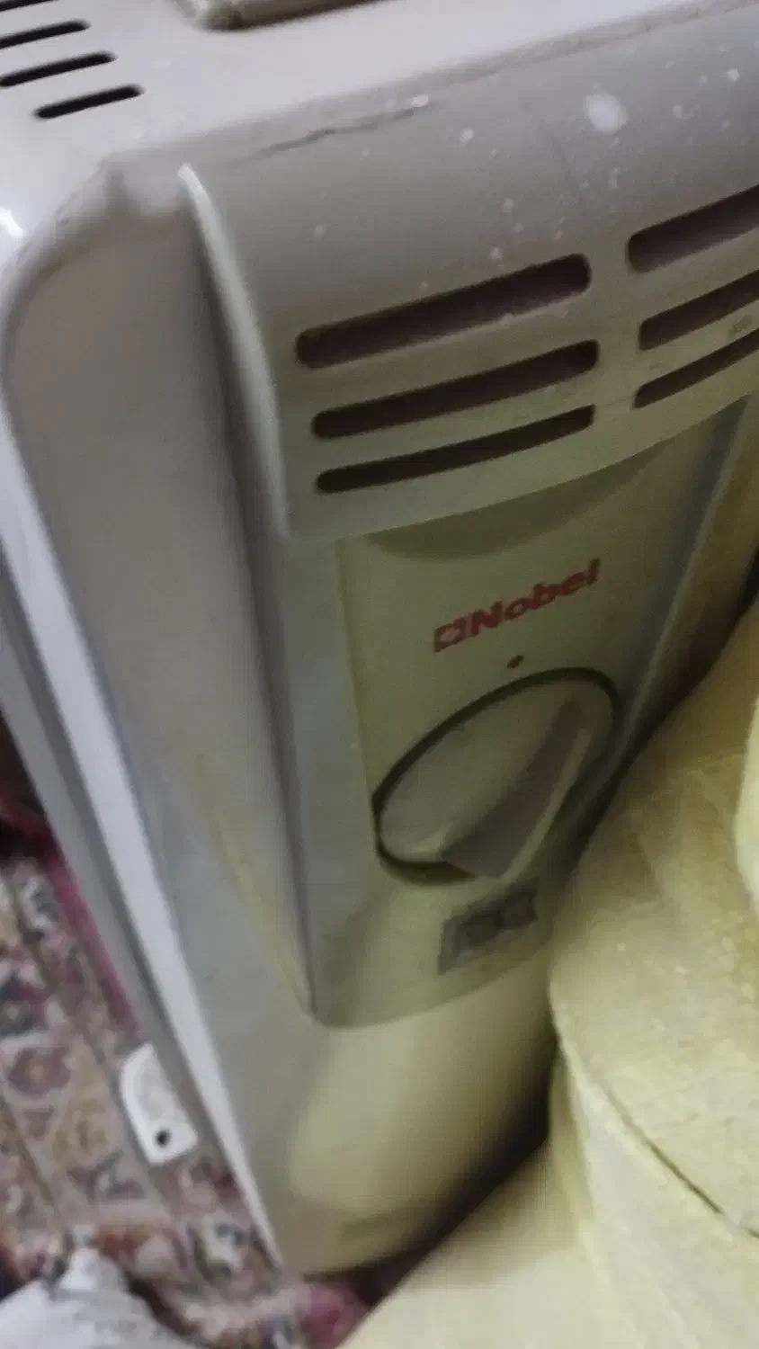 بخاری برقی رادیاتور روغن|بخاری، هیتر، شومینه|کاشان, کارگر|دیوار