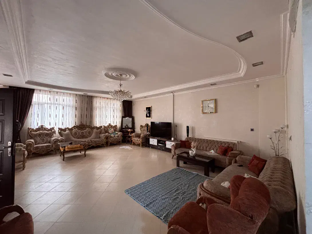 طبقه ۱۴۰متری ۲خواب دو نبش (شهرک فیروزه)|اجارهٔ آپارتمان|نیشابور, شهرک فیروزه|دیوار