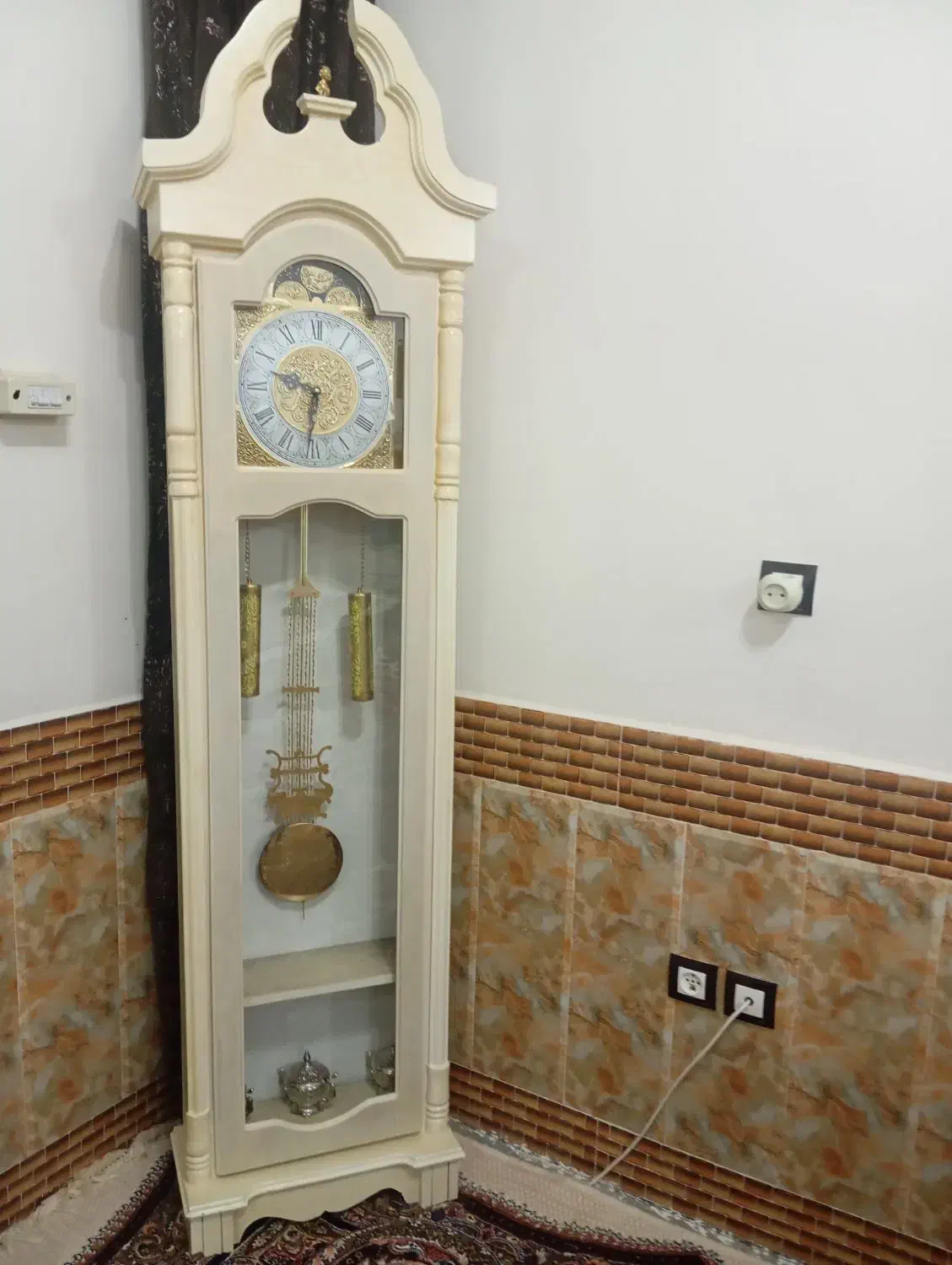 ساعت ایستاده چوبی|ساعت دیواری و تزئینی|زاوه, |دیوار