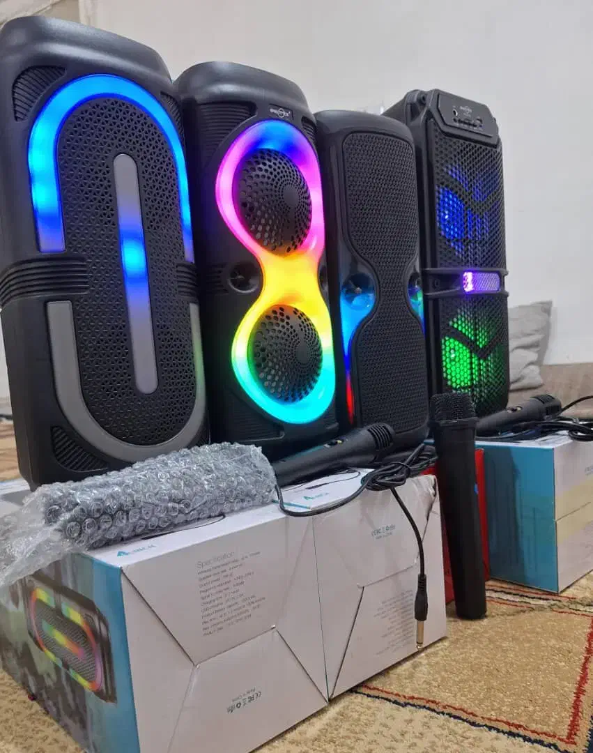 دنیای باند و اسپیکر بلوثی داری میکرفون|پخشکننده همراه|بندر امام خمینی, |دیوار