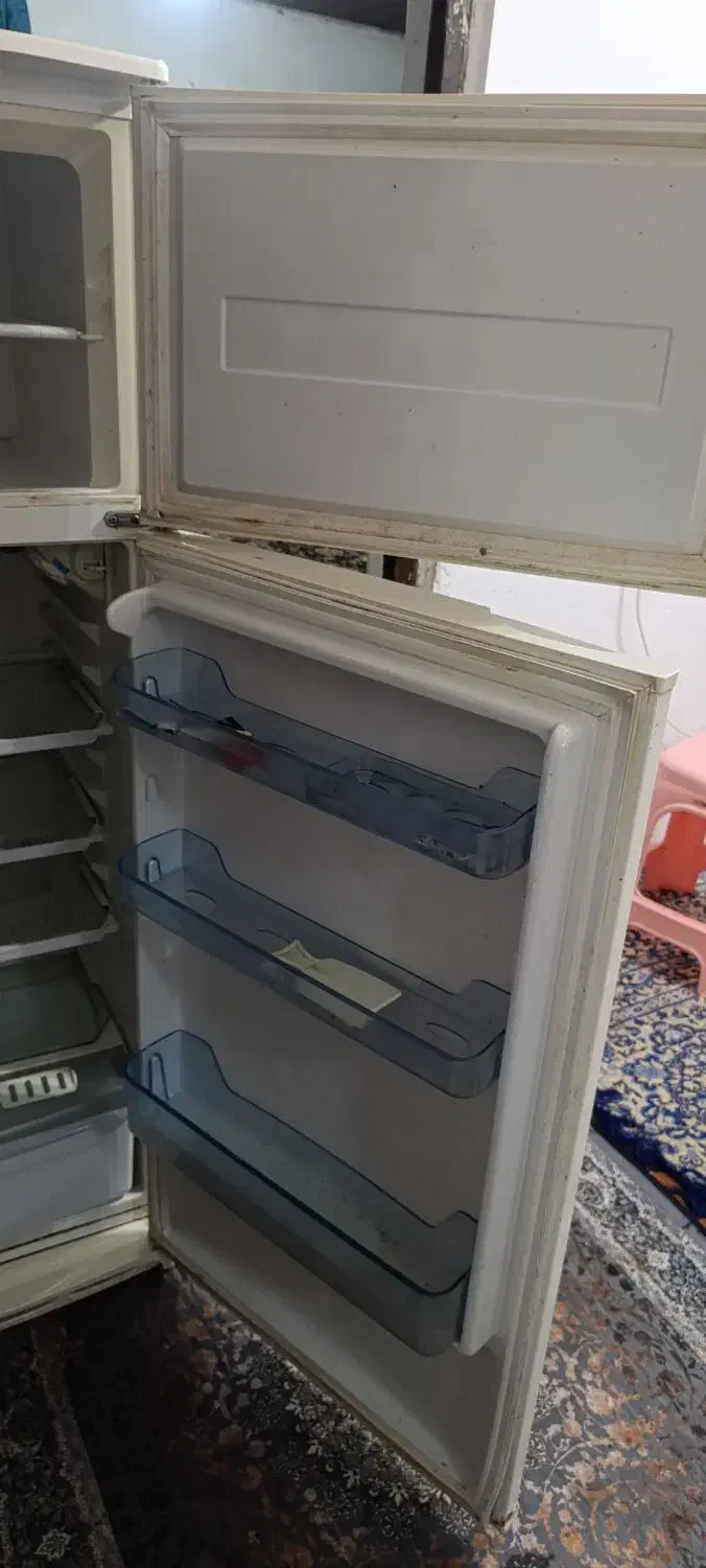 یخچال فیلور|یخچال و فریزر|سیاهکل, |دیوار