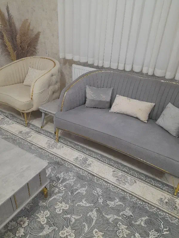 مبل چستر همراه با عسلی|مبلمان خانگی و میز عسلی|خرمآباد, |دیوار