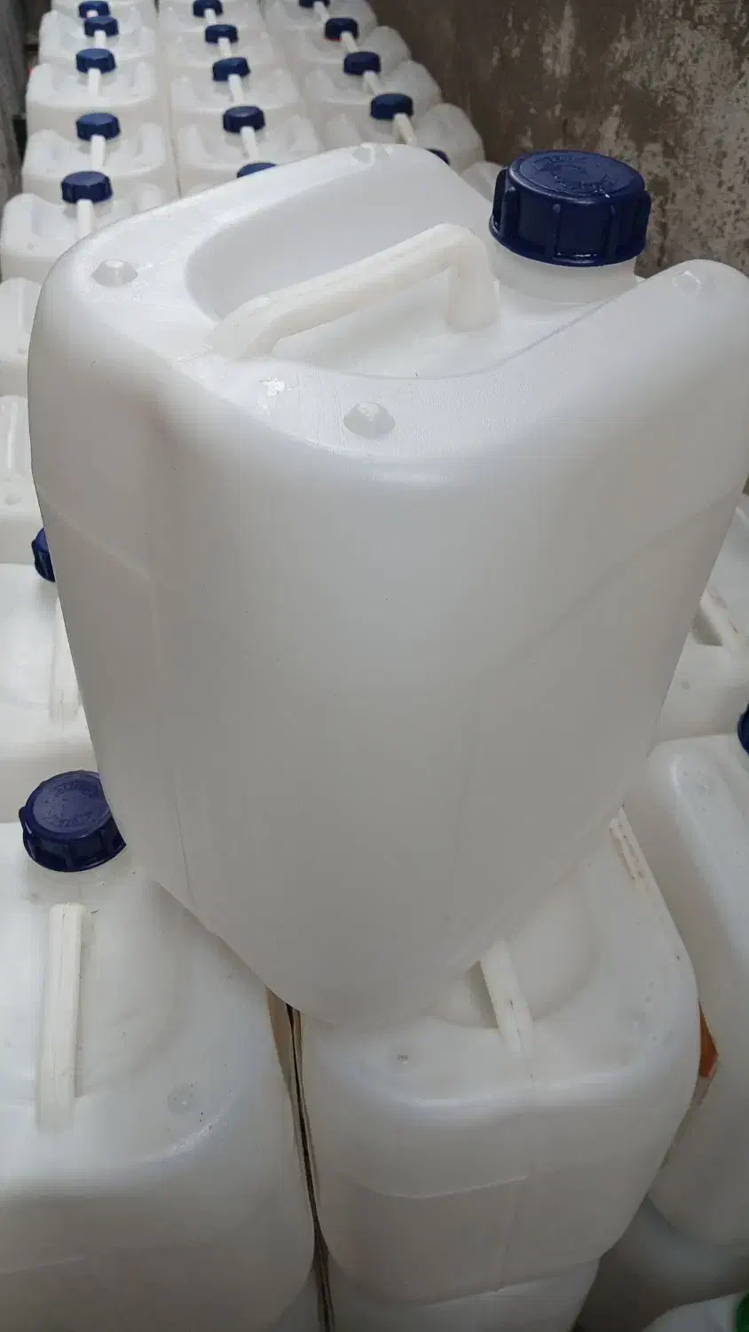 دبه ۲۰ لیتری|ظروف نگهدارنده، پلاستیکی، یکبارمصرف|هادی شهر, |دیوار