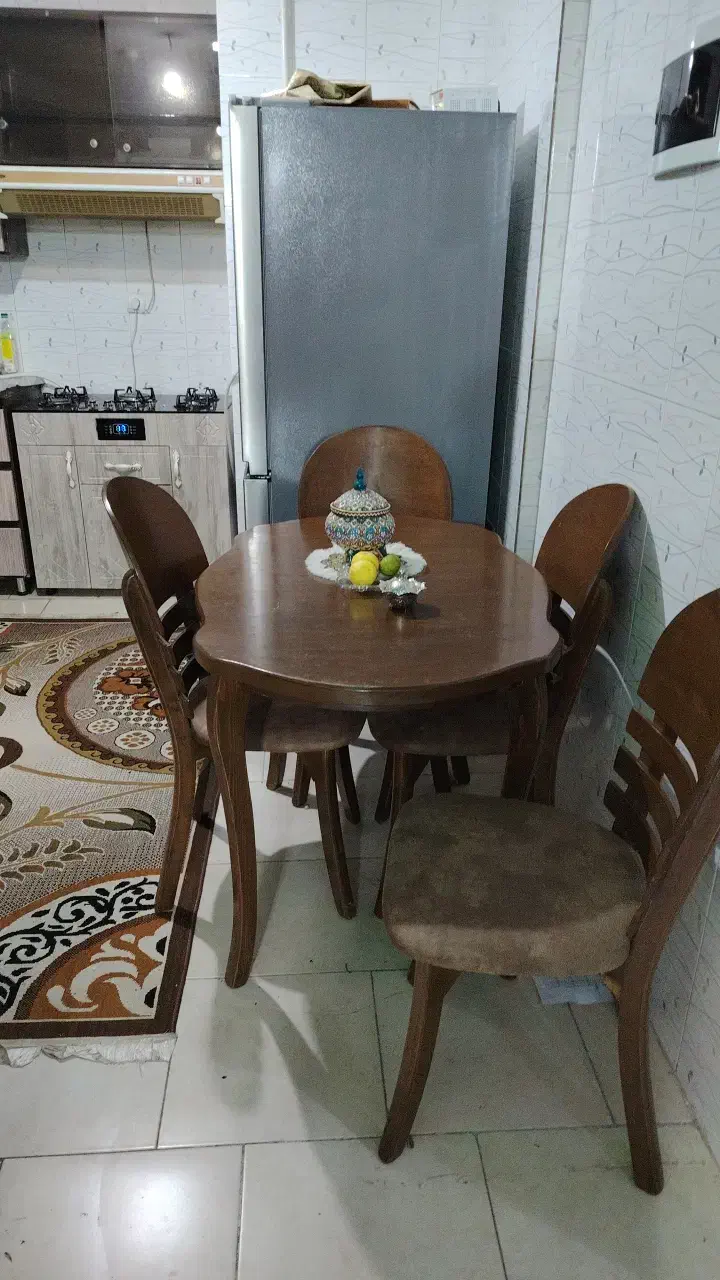 میز ناهارخوری وگاز نو که استفاده نشده|میز و صندلی غذاخوری|بیرجند, |دیوار