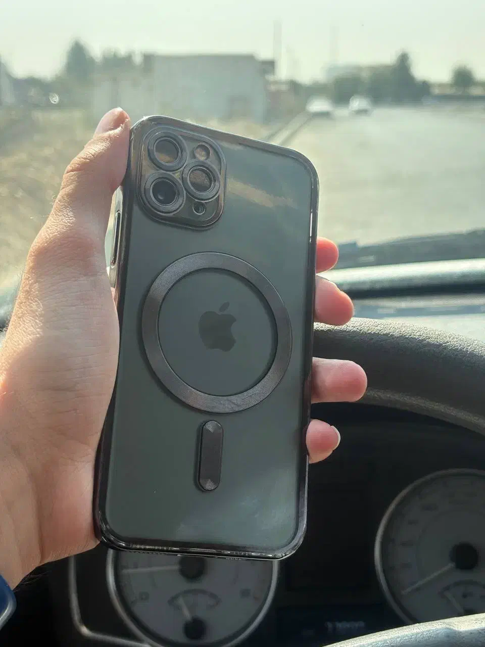 گوشی|موبایل|اسلام‌شهر, سیمرغ|دیوار