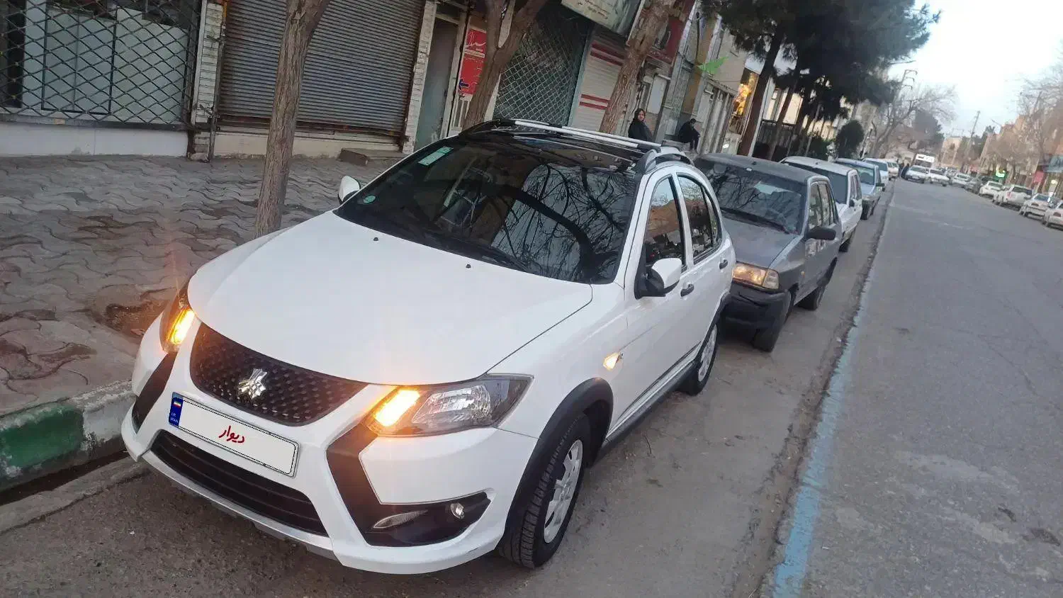 کوییک Rتیپs|خودرو سواری و وانت|سبزوار, قصبه شرقی|دیوار