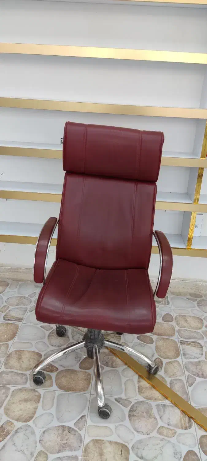 صندلی چرم اداری و مطالعه|دفتر کار|دره شهر, |دیوار