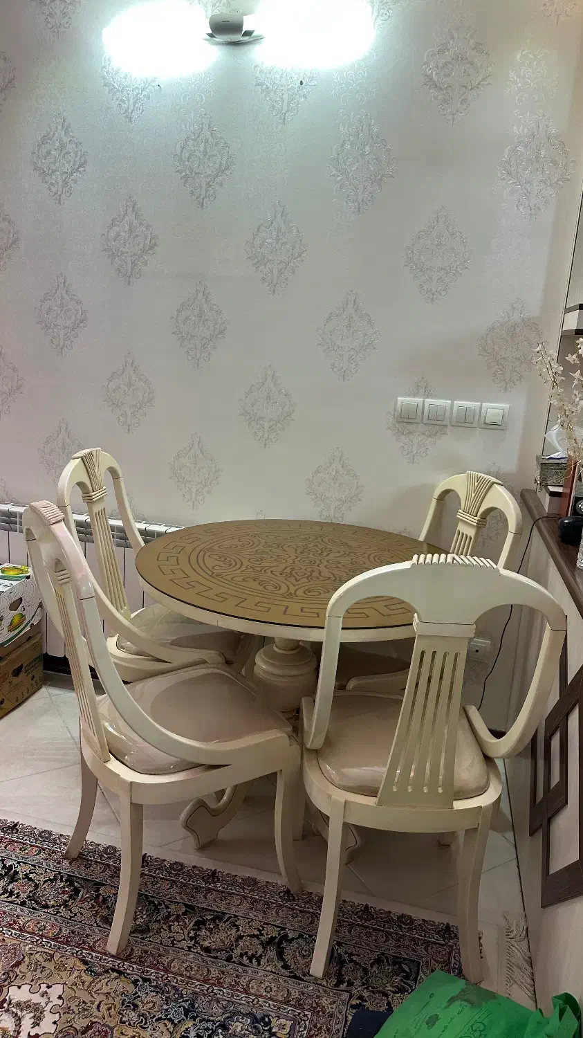 میز نهارخوری چهار نفری چوب راش|میز و صندلی غذاخوری|اصفهان, طاحونه|دیوار