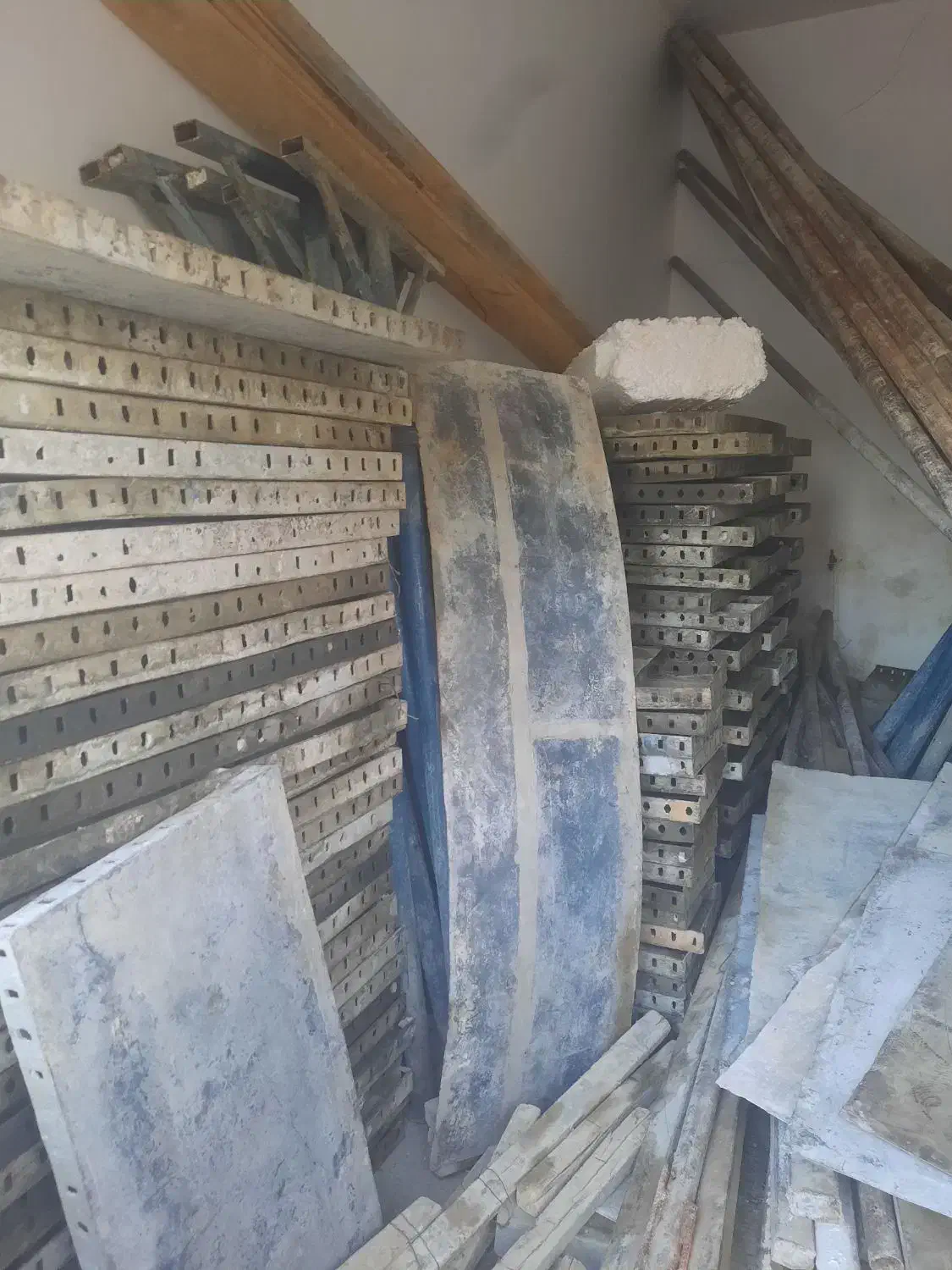 جک و قالب آرماتور بندی|مصالح و تجهیزات ساختمان|شیروان (خراسان), |دیوار