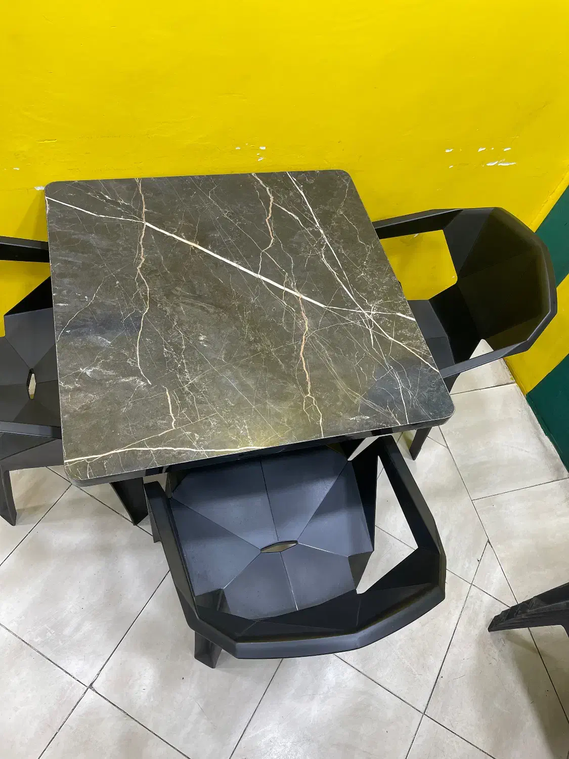 میز و صندلی لاکچری|میز و صندلی غذاخوری|اهواز, زندوکیلی|دیوار