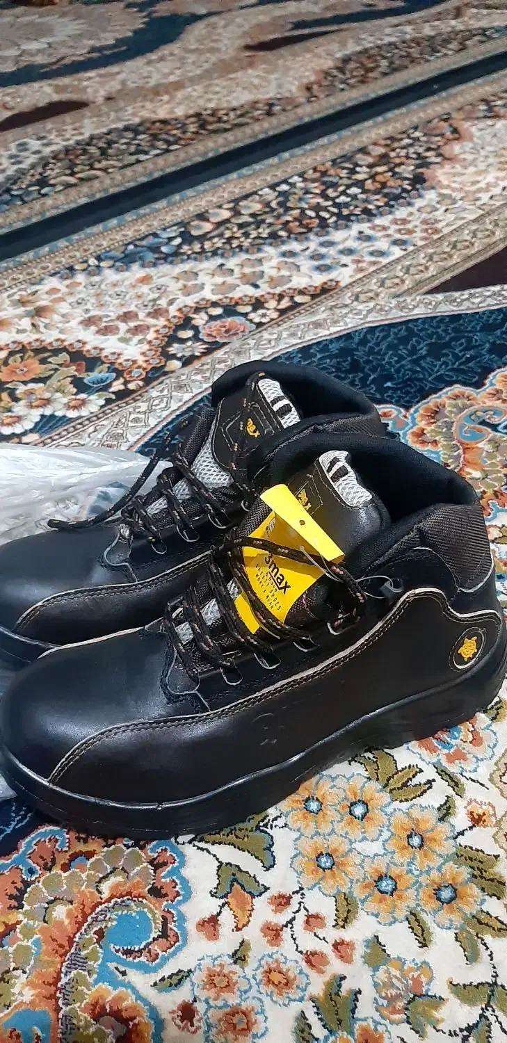 کفش ایمنی مارک ۳max|کیف، کفش، کمربند|دوگنبدان, |دیوار