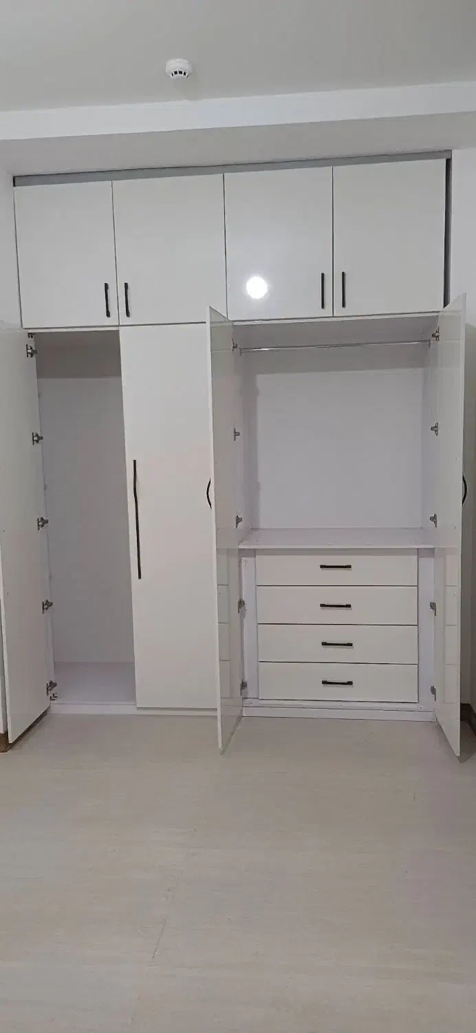 تولید وتعمییر انواع کابینت کمد دیواری|جاکفشی، کمد، دراور|ساوه, |دیوار