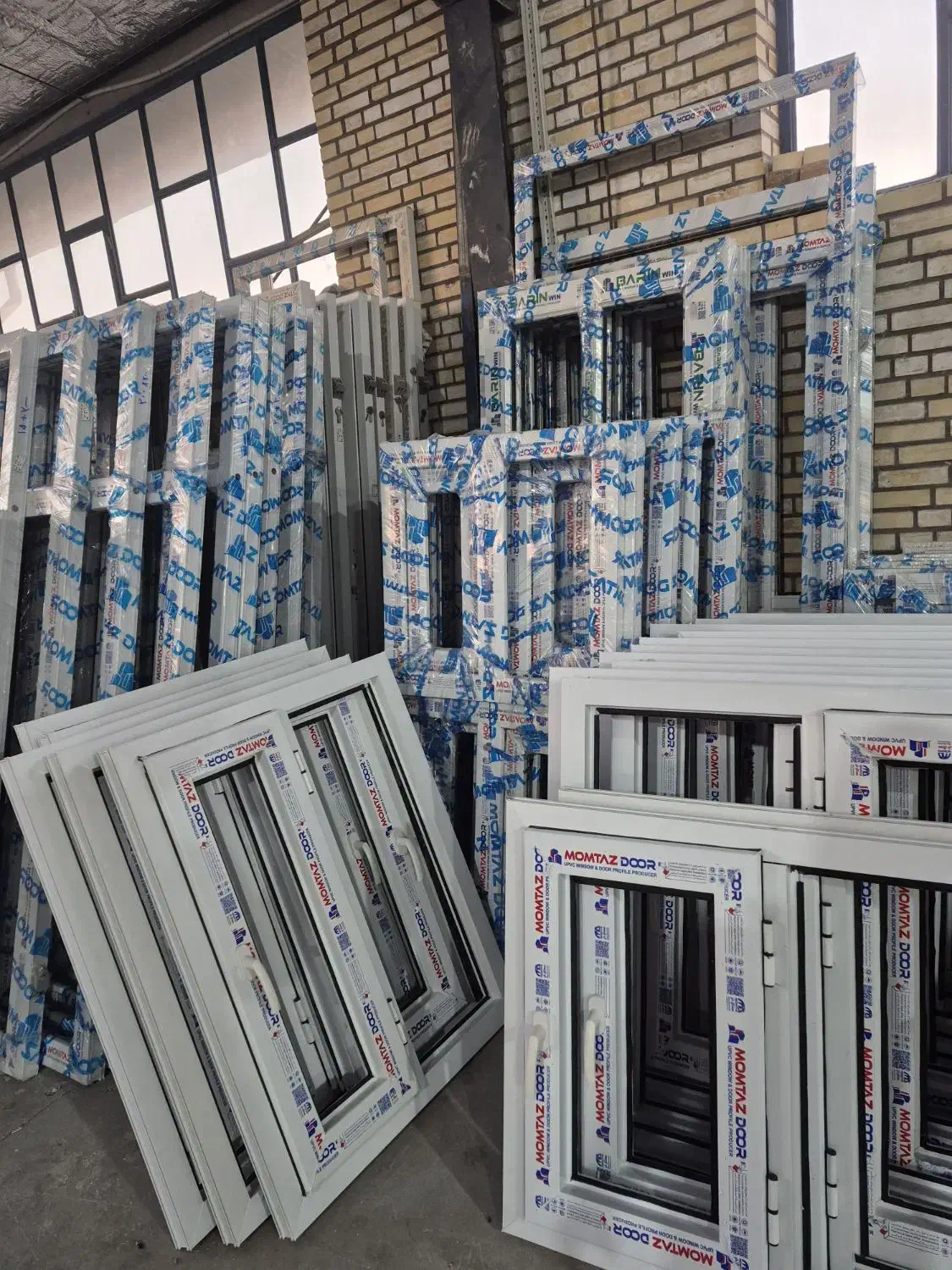 تولید و نصب درب و پنجره upvc و pvc پی وی سی|خدمات پیشه و مهارت|بهارستان, |دیوار