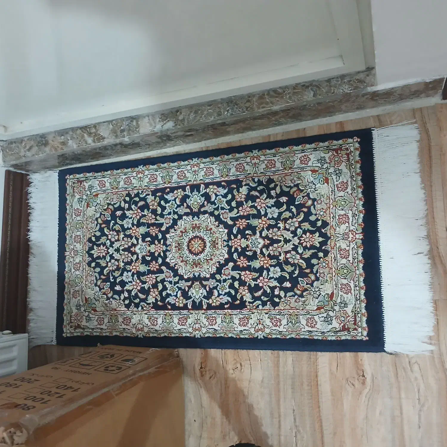 زیرپایی|فرش|نسیم‌شهر, |دیوار