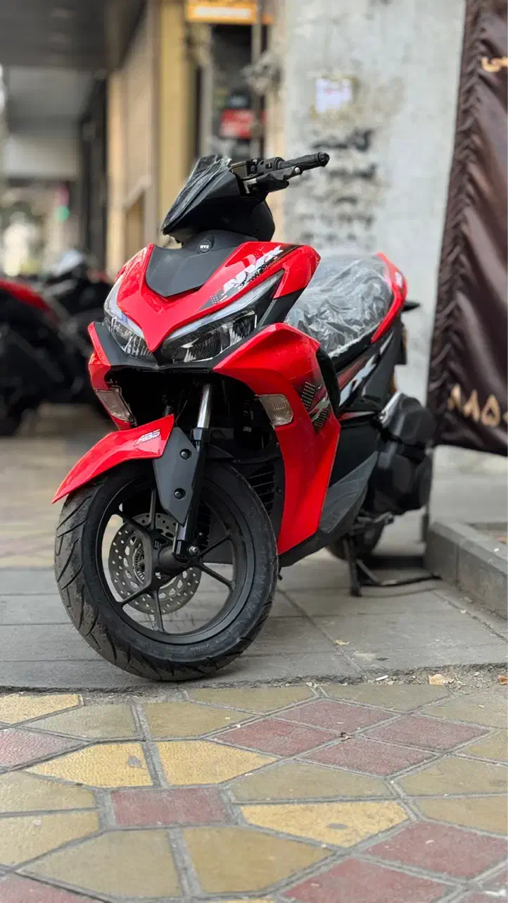 طرح کلیک ۱۶۰ و طرح ایروکس ۱۸۰ اب خنک nvx click 160|موتورسیکلت|تهران, سهروردی|دیوار