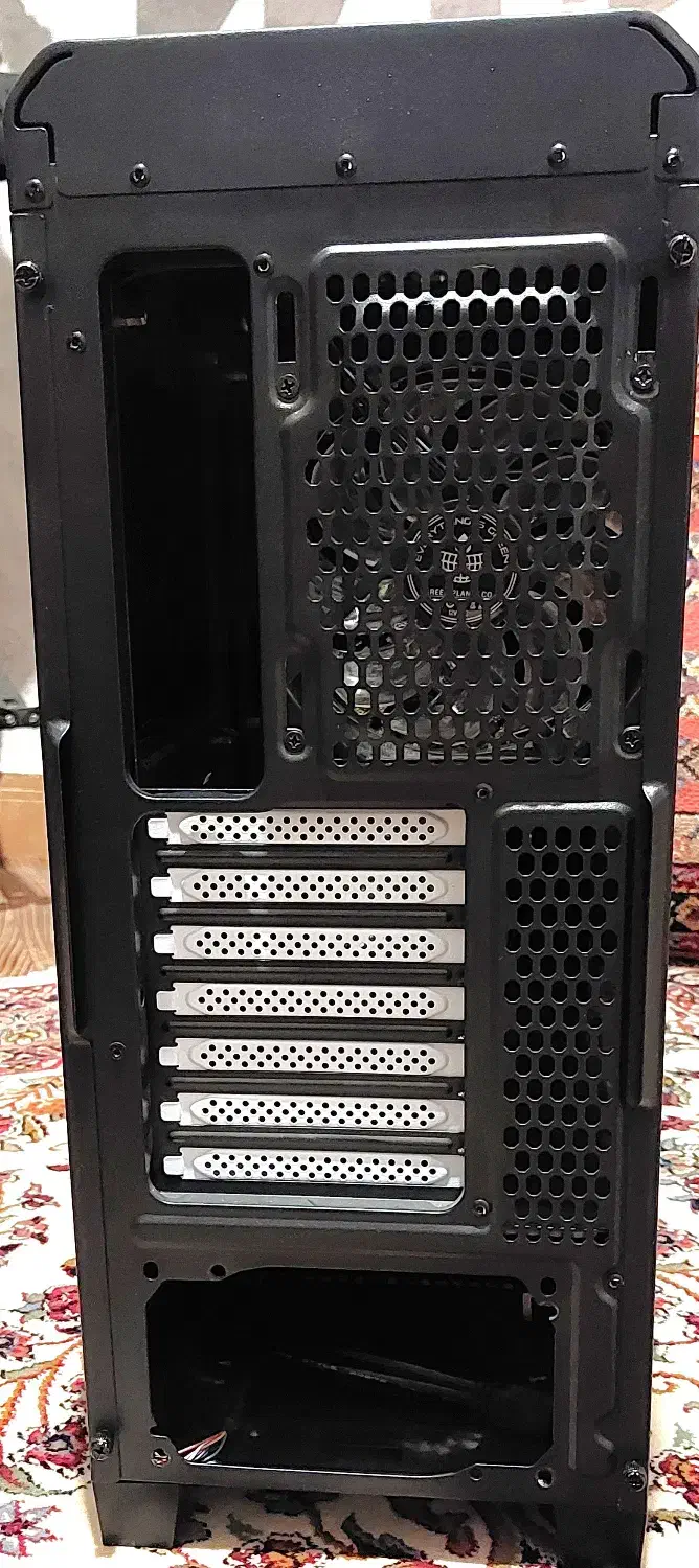 قاب کیس گرین Z2+ Hero|قطعات و لوازم جانبی رایانه|اراک, |دیوار