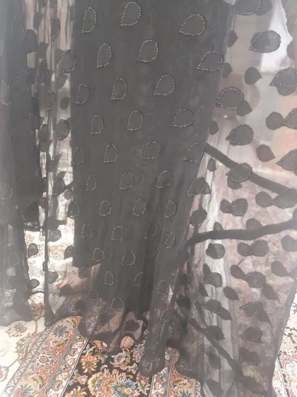 چادر لباس محلی|لباس|دهدشت, |دیوار