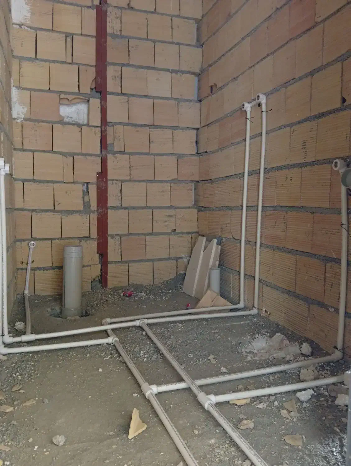 استخدام لوله کش|استخدام معماری، عمران و ساختمانی|فردیس, فرامرزیه|دیوار