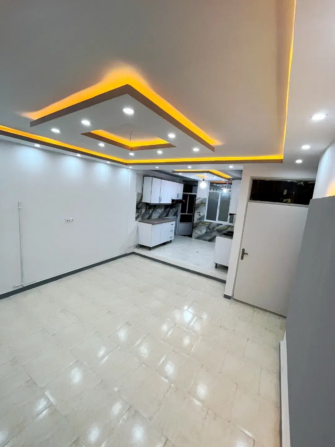 85متر/2خواب/ معاوضه با خودرو و ملک/|فروش آپارتمان|کرج, کرج نو|دیوار