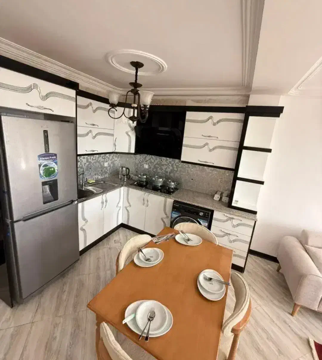 آپارتمان سه خوابه زند|اجارهٔ کوتاهمدت آپارتمان و سوئیت|شیراز, ملاصدرا|دیوار