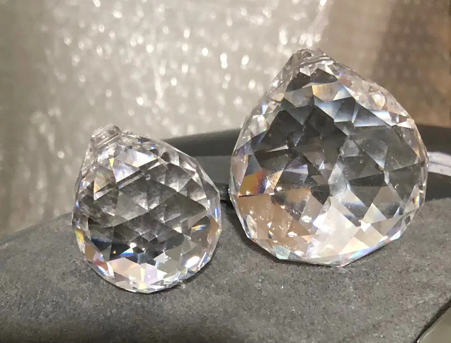 گوی کریستال لوستر|لوستر و چراغ آویز|تهران, شهرک دانشگاه شریف|دیوار