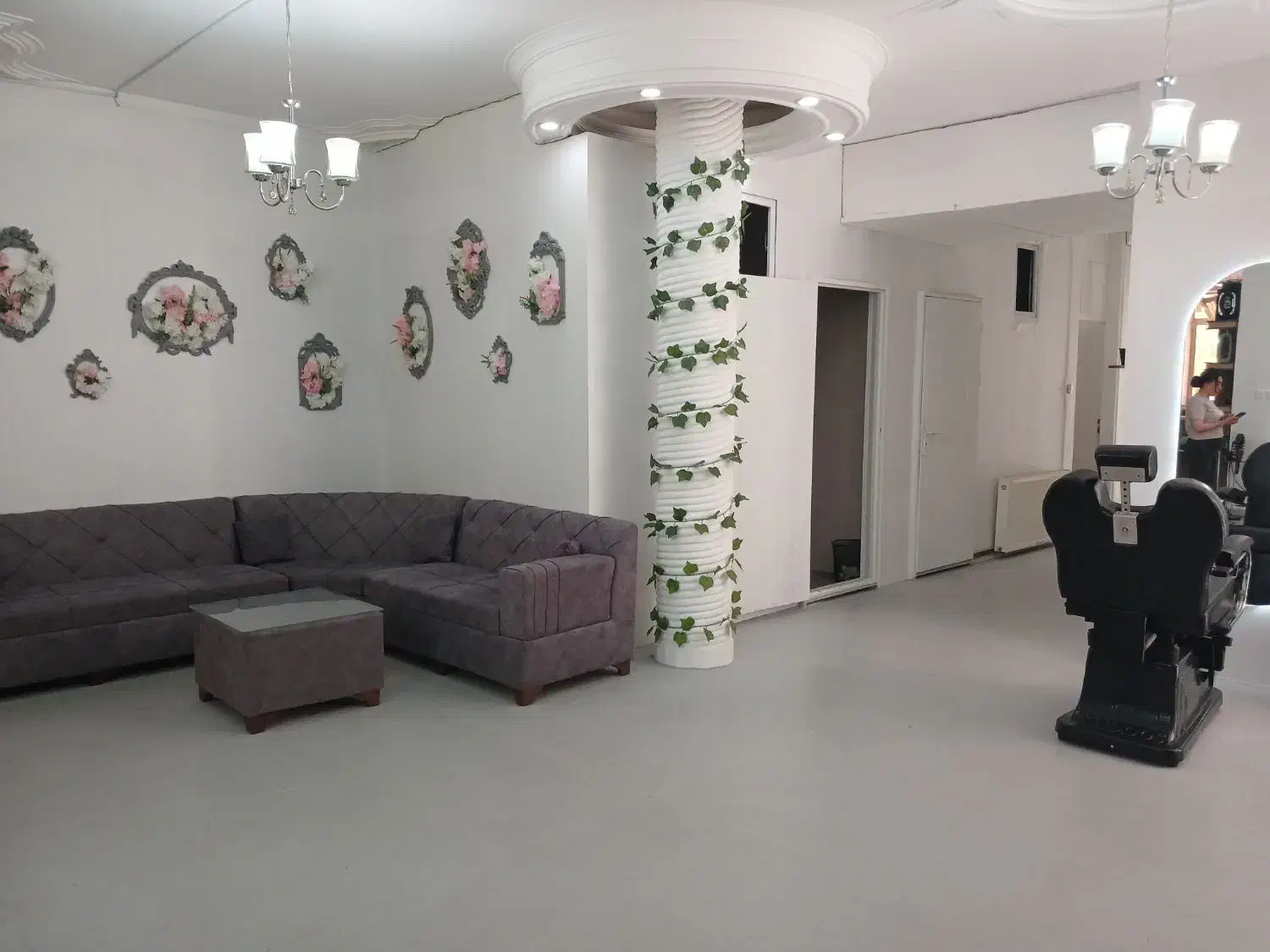 اجاره لاین و اتاق در سالن زیبایی سی،متری دوم|خدمات آرایشگری و زیبایی|کرمانشاه, |دیوار