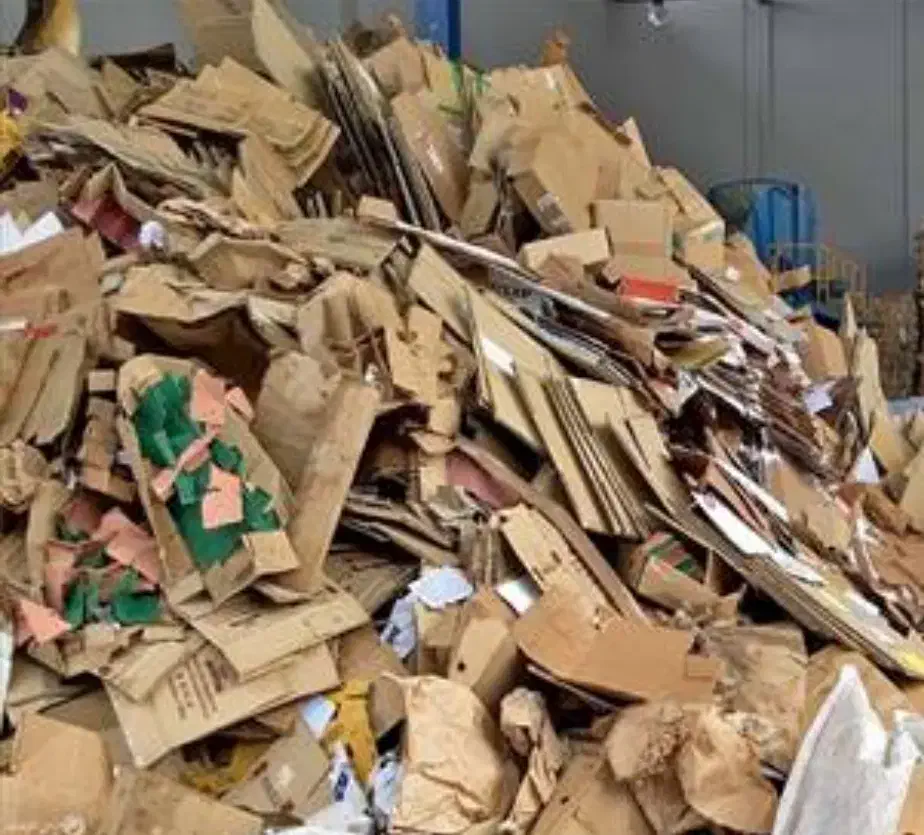 ضایعات کارتن کتاب اهن پلاستیک مس برنج المینیوم|عمدهفروشی|بیرجند, |دیوار