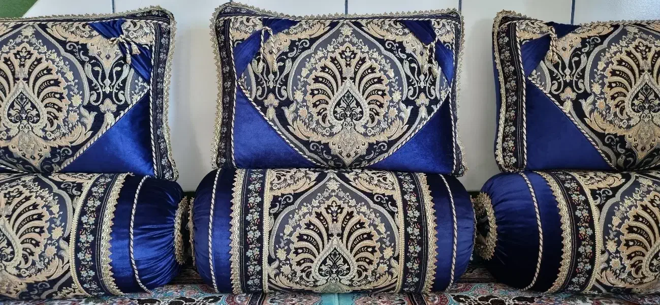 رو بالش و روپشتی|رختخواب، بالش، پتو|یاسوج, |دیوار